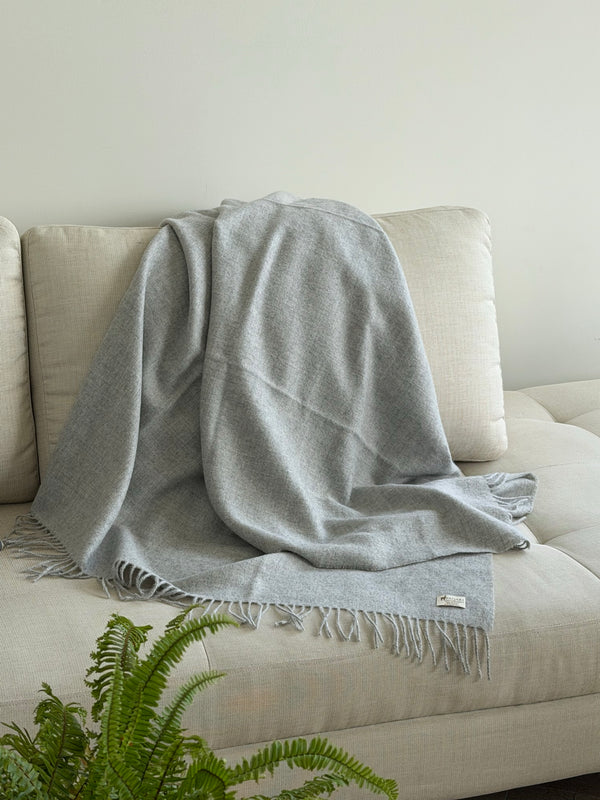The Throw, Sterling